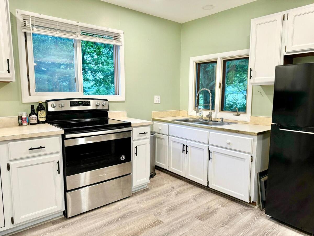 Cayuga Lake Cottage With Private Lake Access Washingtonville Zewnętrze zdjęcie