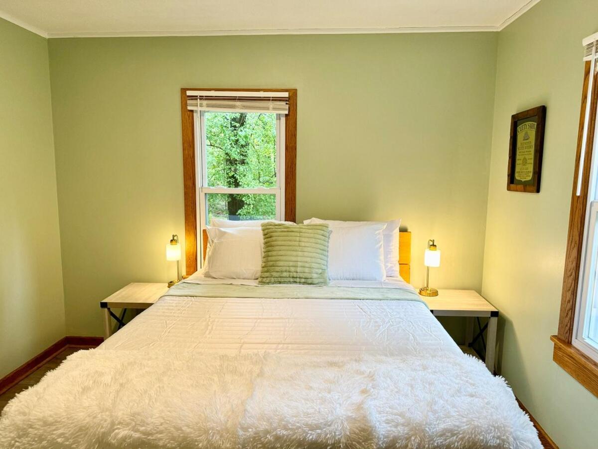 Cayuga Lake Cottage With Private Lake Access Washingtonville Zewnętrze zdjęcie